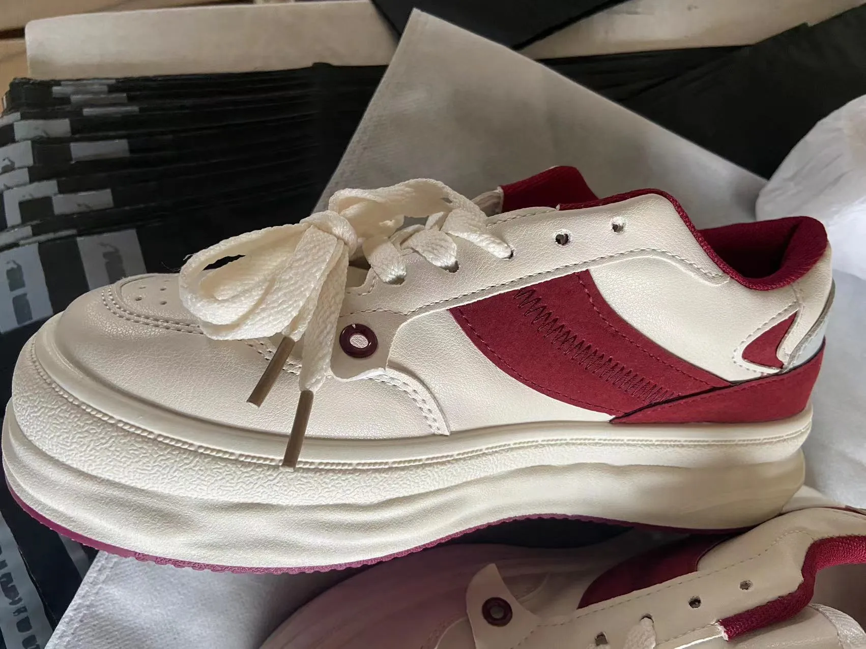 Chicmy Mixed Color Tennis Female Flat Shoes for Women Trend Platfoem Leisure Sport Sneaker Ladies Designer Elegant Mid-Heel Shoes