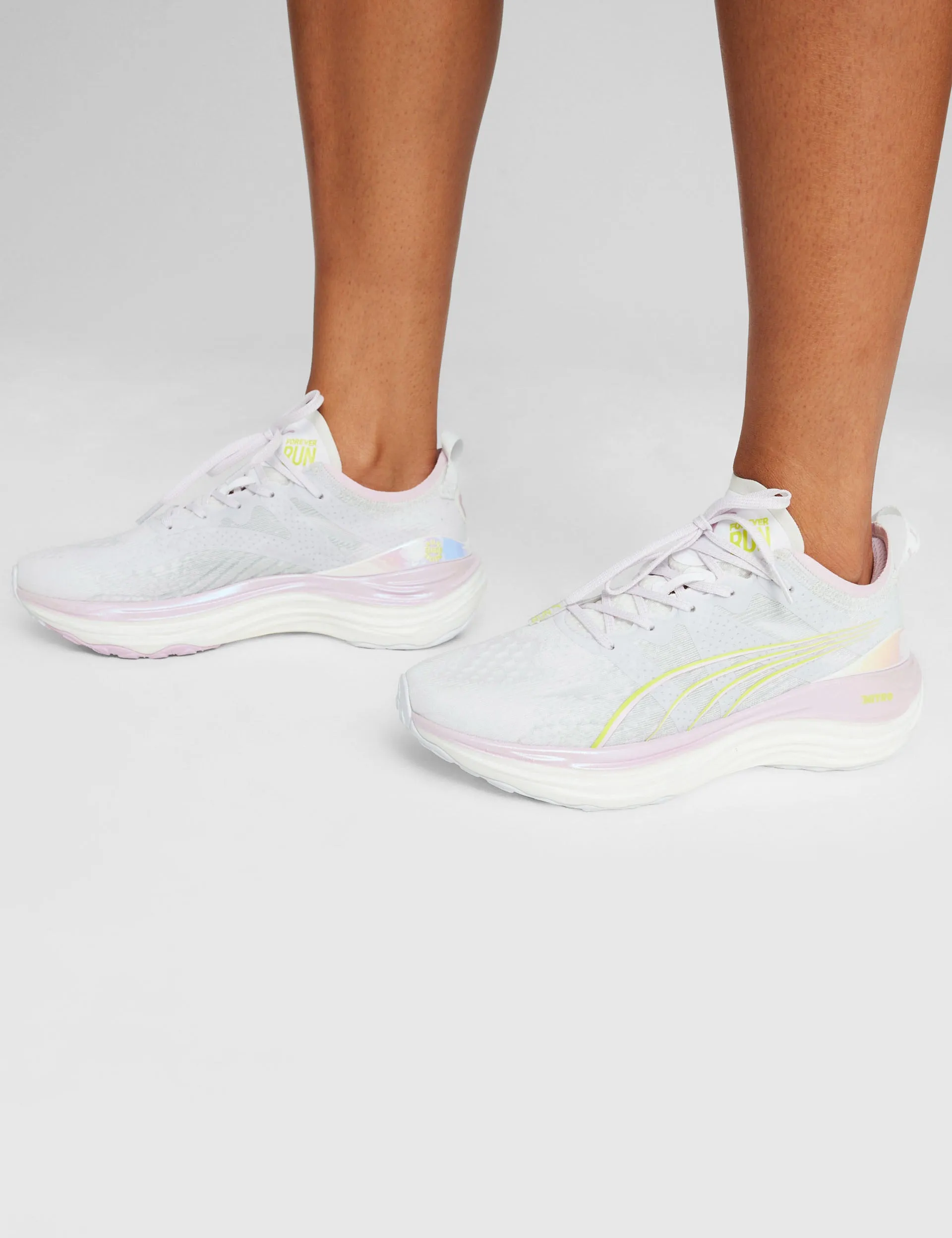 ForeverRun NITRO Shoes - White/Grape Mist/Silver Mist