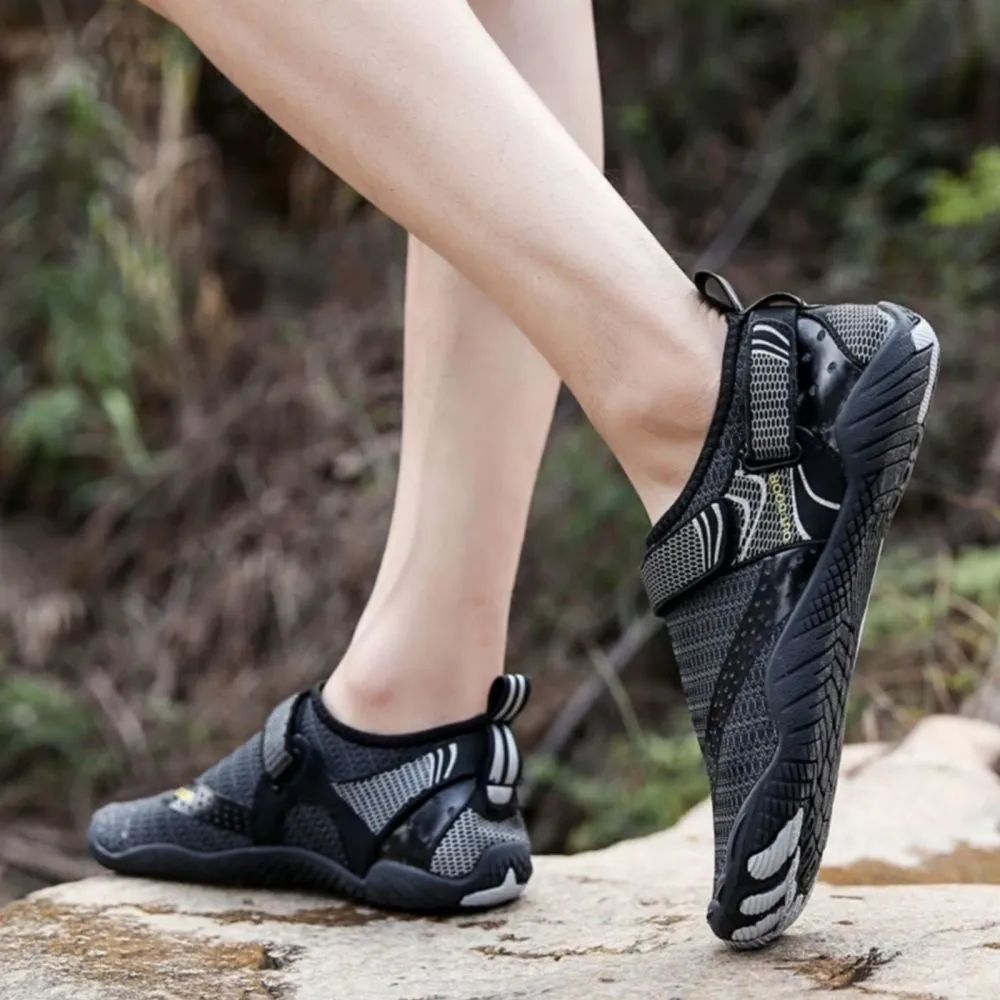 Men’s & Women’s Water Shoes Barefoot Quick Dry Aqua Sports - Black Size EU43 = US8.5
