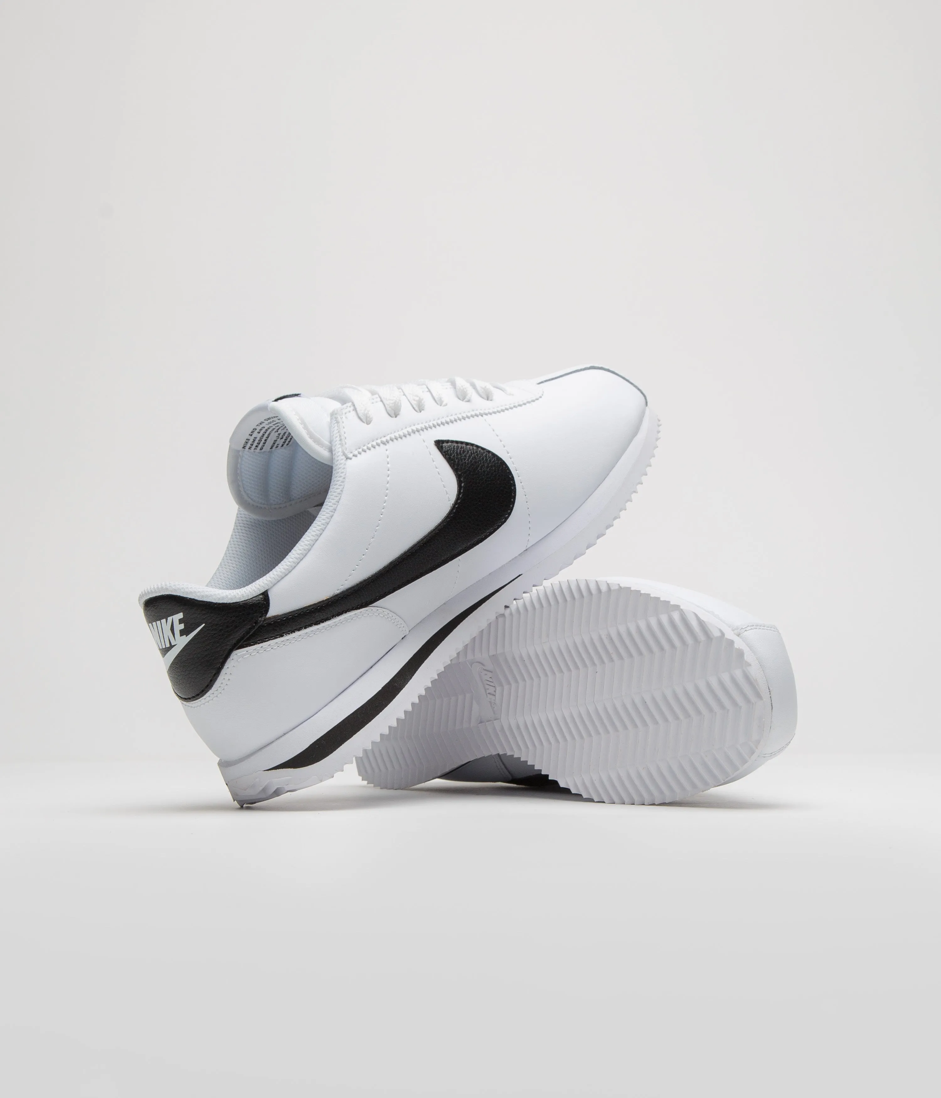Nike Cortez Shoes - White / Black