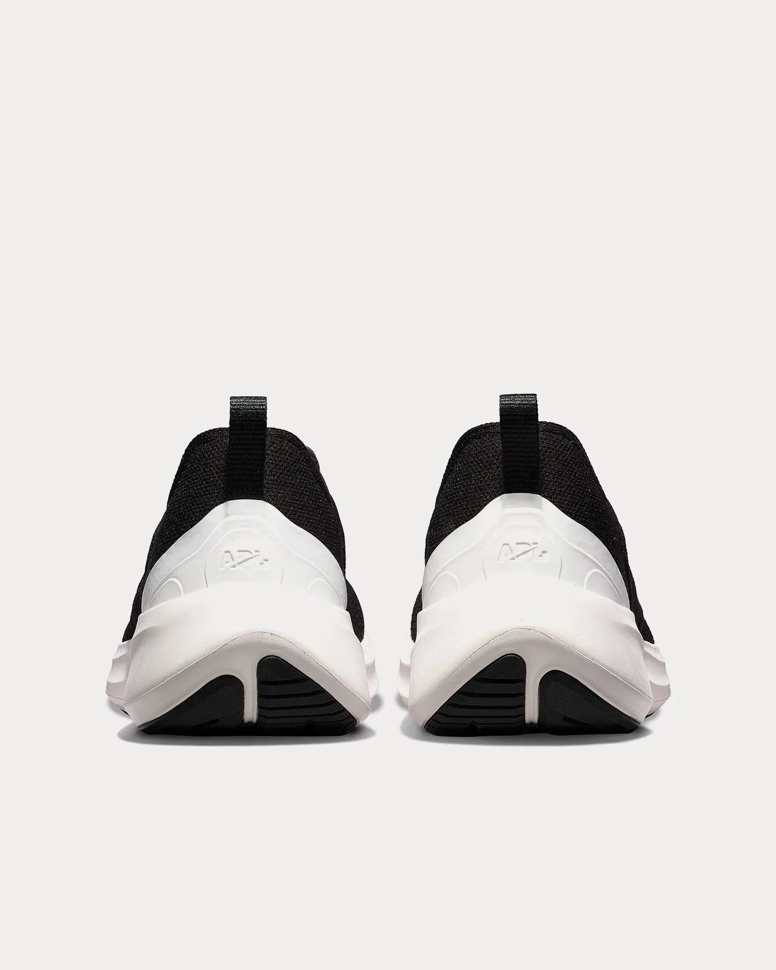 TechLoom Dream Black / White Running Shoes