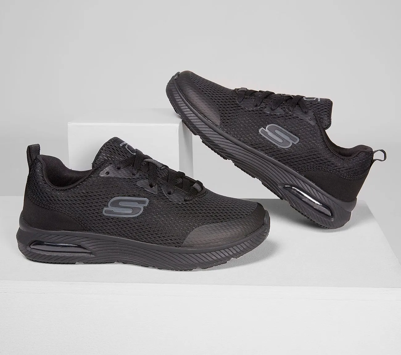 WORK RELAXED FIT: DYNA-AIR SR -Oil & Slip Resistant